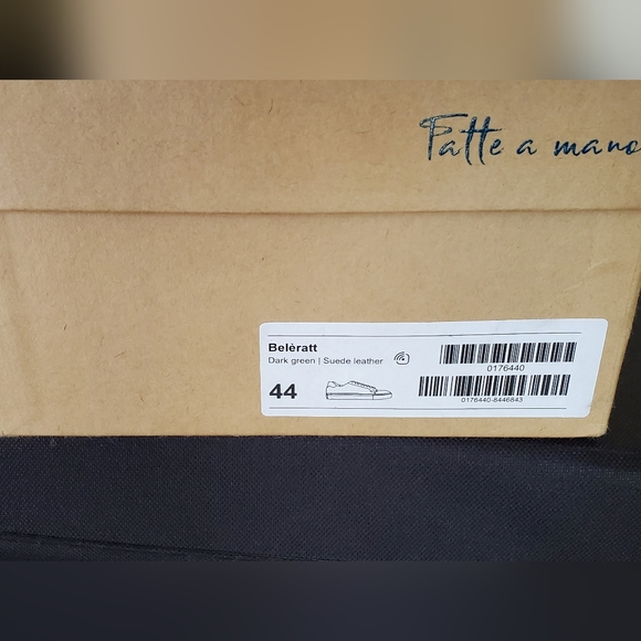 Velasca Suede Sneakers - Picture 2 of 9